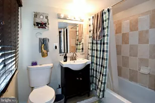7521 Riverdale, Hyattsville, MD 20784 - Photo 8