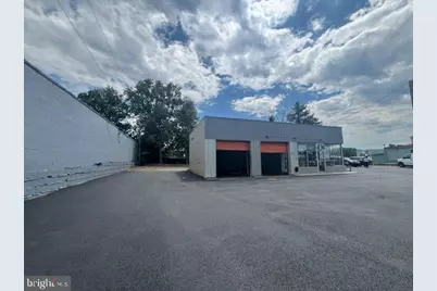 5455 Annapolis Road, Bladensburg, MD 20710 - Photo 2