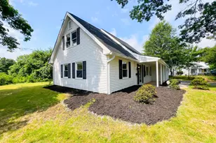 12319 Manvel Ln, Bowie, MD 20715 - Photo 4