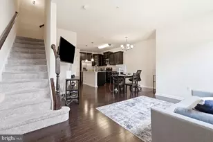 9407 Geaton Park Pl, Lanham, MD 20706 - Photo 4