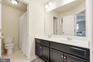 9407 Geaton Park Pl, Lanham, MD 20706 - Photo 16