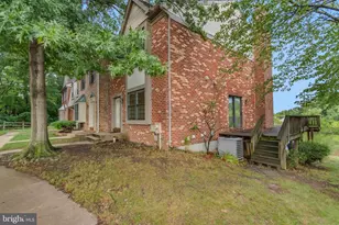 8231 Northlake Ct, Laurel, MD 20707 - Photo 2