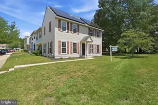 2401 W Rosecroft Village Cir, Oxon Hill, MD 20745 - Photo 26