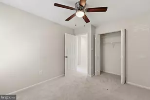 2401 W Rosecroft Village Cir, Oxon Hill, MD 20745 - Photo 18