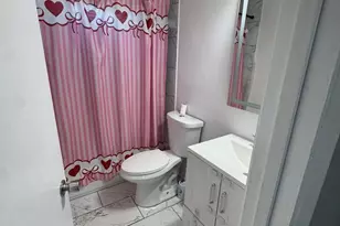 6902 Vallery St, Riverdale, MD 20737 - Photo 10