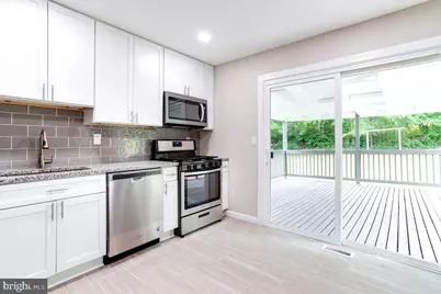 6902 Vallery Street, Riverdale, MD 20737 - Photo 8