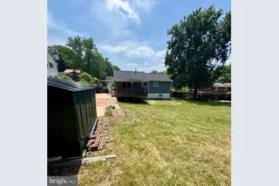 6902 Vallery Street, Riverdale, MD 20737 - Photo 4