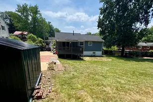 6902 Vallery St, Riverdale, MD 20737 - Photo 4