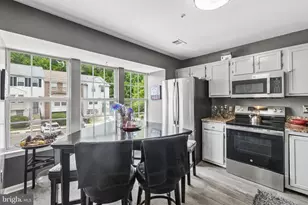 4229 Apple Orchard Ln, Suitland, MD 20746 - Photo 8
