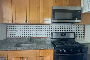 2772 Iverson St, Temple Hills, MD 20748 - Photo 6