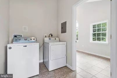 8401 Potomac Avenue, College Park, MD 20740 - Photo 14
