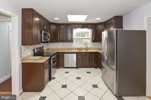 4302 Yates Rd, Beltsville, MD 20705 - Photo 6