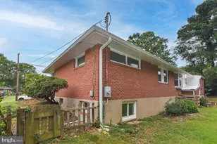 4302 Yates Rd, Beltsville, MD 20705 - Photo 38