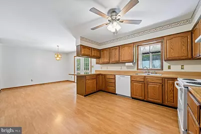 13245 Croom Road, Upper Marlboro, MD 20772 - Photo 32