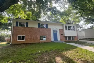 5620 Galloway Dr, Oxon Hill, MD 20745 - Photo 2