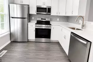 13906 Ascott Dr, Upper Marlboro, MD 20772 - Photo 14