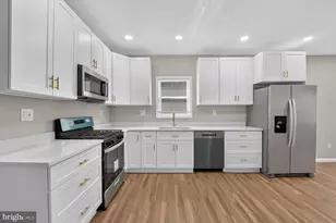 3918 Allison St, Brentwood, MD 20722 - Photo 6