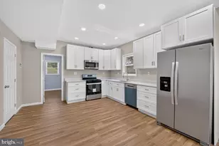 3918 Allison St, Brentwood, MD 20722 - Photo 4