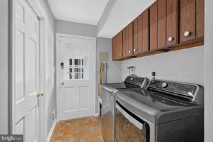 3001 Merrydale Dr, Upper Marlboro, MD 20772 - Photo 32