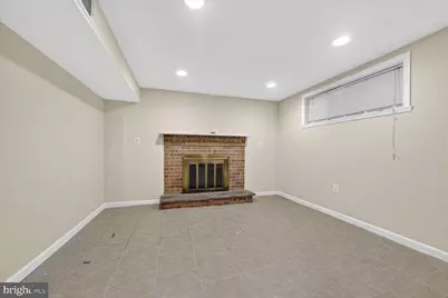 3809 Walnut Lane, Suitland, MD 20746 - Photo 16