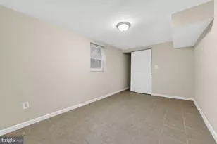 3809 Walnut Ln, Suitland, MD 20746 - Photo 20