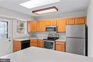 4502 Henderson Rd, Temple Hills, MD 20748 - Photo 16