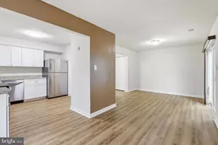 542 Peacock Dr, Landover, MD 20785 - Photo 10