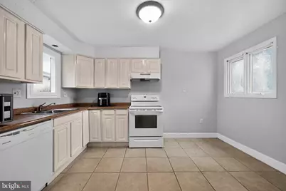 5504 Westminster Court, Temple Hills, MD 20748 - Photo 8