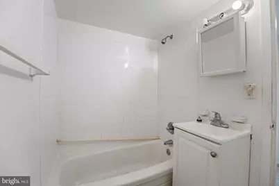 512 Wilson Bridge Drive #6713B, Oxon Hill, MD 20745 - Photo 12