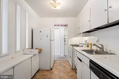512 Wilson Bridge Drive #6713B, Oxon Hill, MD 20745 - Photo 2