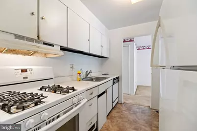 512 Wilson Bridge Drive #6713B, Oxon Hill, MD 20745 - Photo 10