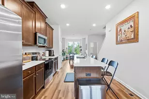 3469 Carnaby St, Hyattsville, MD 20782 - Photo 14