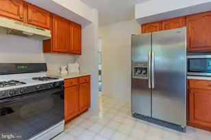 2024 Evansdale Dr, Hyattsville, MD 20783 - Photo 16
