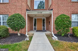 3708 Excalibur Ct, Bowie, MD 20716 - Photo 2
