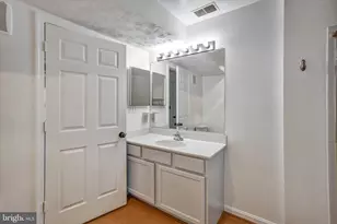 3708 Excalibur Ct, Bowie, MD 20716 - Photo 32