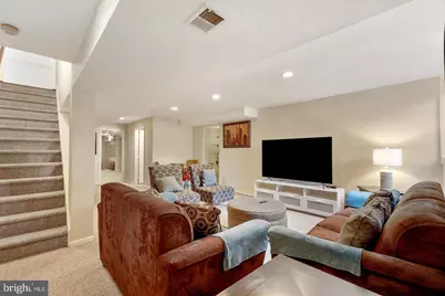 2505 Falling Brook Terrace, Hyattsville, MD 20783 - Photo 4