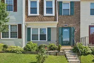 1794 Forest Park Dr, District Heights, MD 20747 - Photo 2