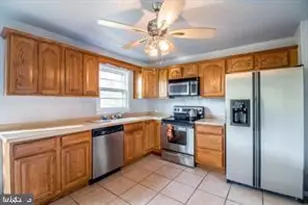 [Address not provided], Lanham, MD 20706 - Photo 4