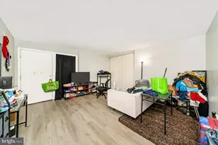 7109 Donnell Pl, District Heights, MD 20747 - Photo 2