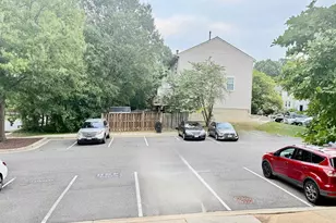 6001 Surrey Square Ln, District Heights, MD 20747 - Photo 38