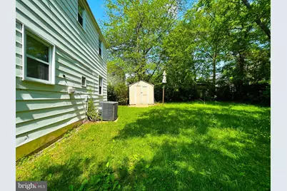 7009 Hawthorne, Landover, MD 20785 - Photo 6