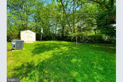 7009 Hawthorne, Landover, MD 20785 - Photo 2