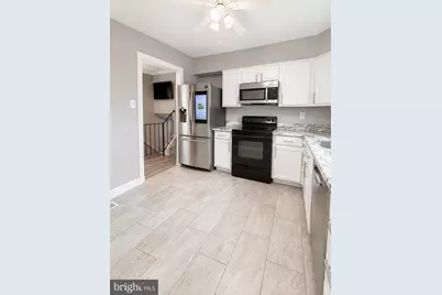 206 Mountain View Court, Hyattsville, MD 20785 - Photo 4