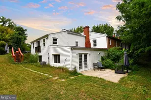 301 Loureiro Ln, Oxon Hill, MD 20745 - Photo 40