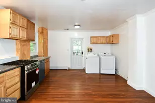 301 Loureiro Ln, Oxon Hill, MD 20745 - Photo 8