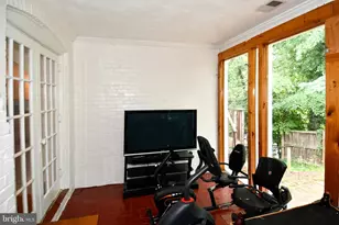 301 Loureiro Ln, Oxon Hill, MD 20745 - Photo 14