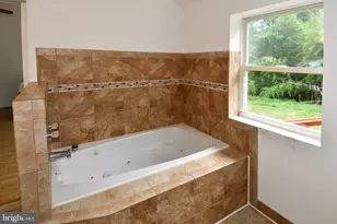 301 Loureiro Ln, Oxon Hill, MD 20745 - Photo 26