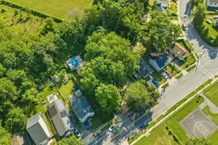 4810 Leroy Gorham Dr, Capitol Heights, MD 20743 - Photo 1