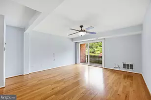 8026 Lakecrest Dr, Greenbelt, MD 20770 - Photo 12