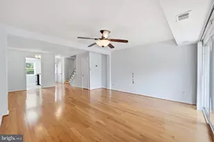 8026 Lakecrest Dr, Greenbelt, MD 20770 - Photo 8